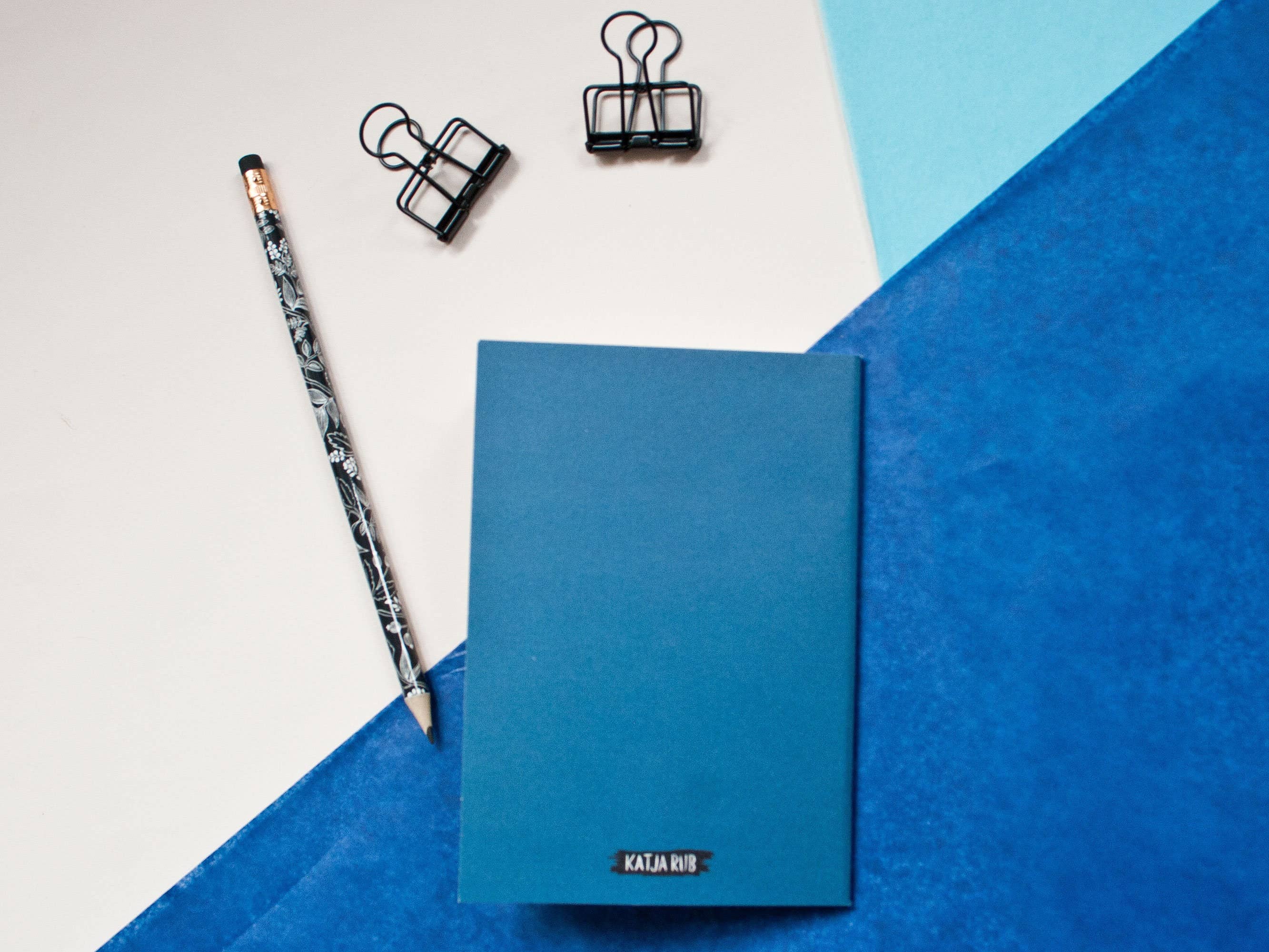 Cat notebook in DIN A6 format with 40 blank pages