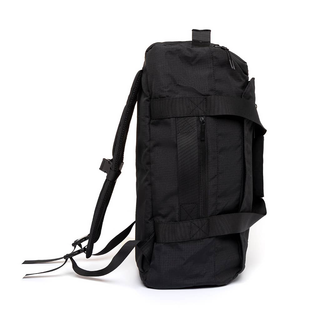 Wanderer Duffle Black Ripstop Backpack