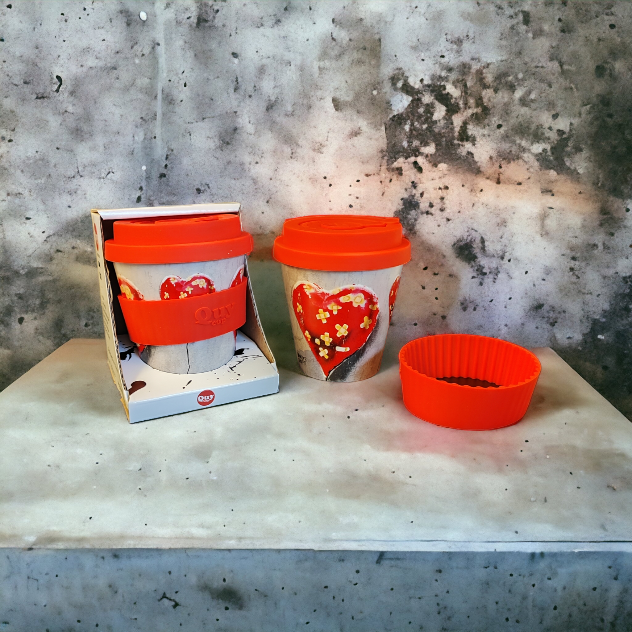 Banksy Travel Cup in RPET 230 ml - Bandaged Heart