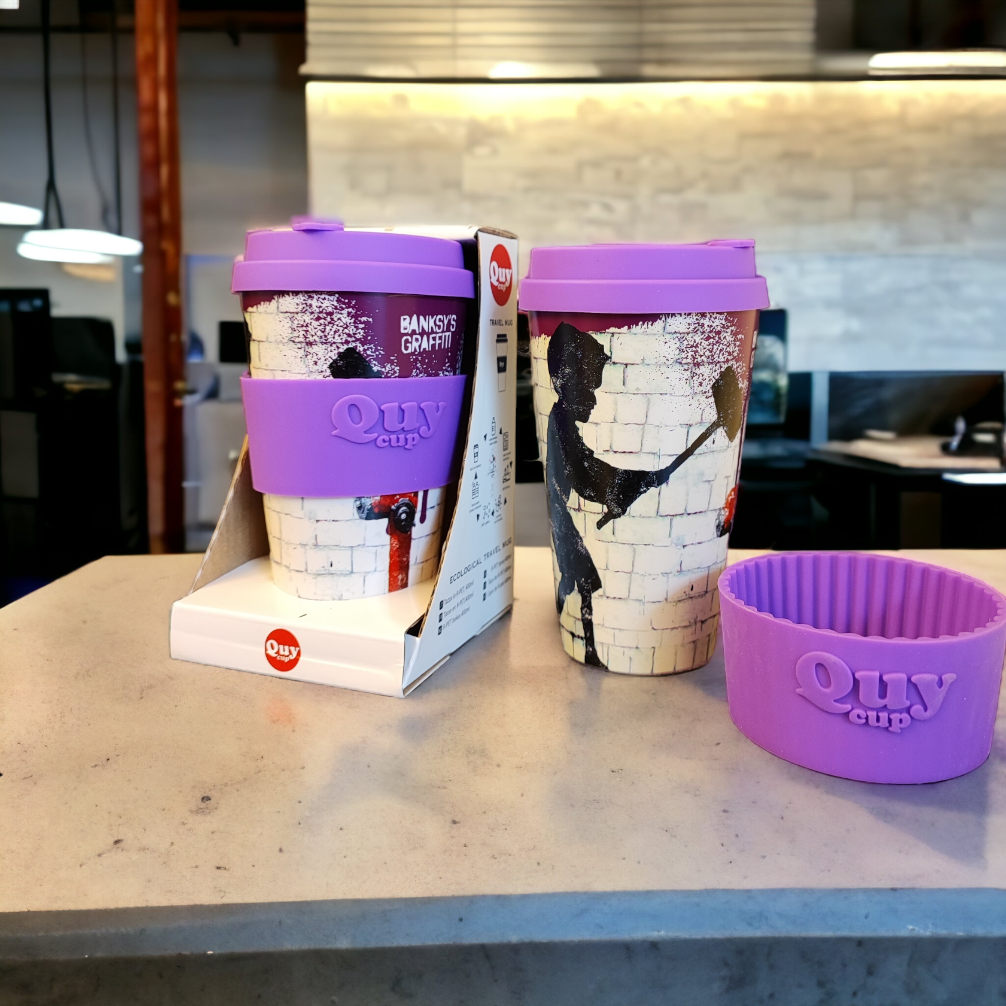 Banksy Travel Cup in RPET 400 ml - Hammer Boy