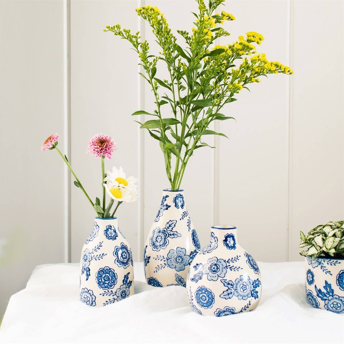 Blue Willow Vases Assorted