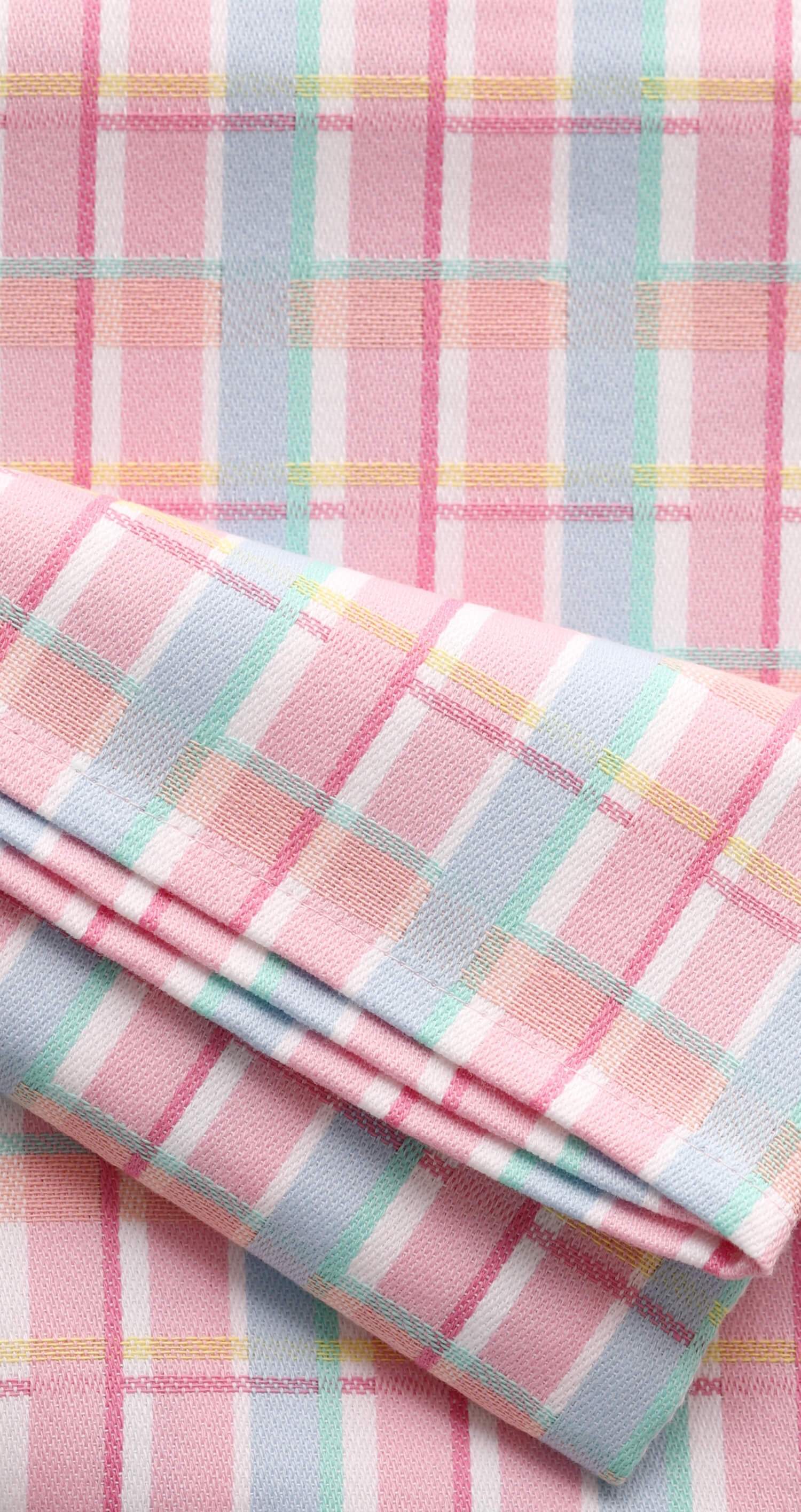 Miss Étoile Tea Towel /Checkered